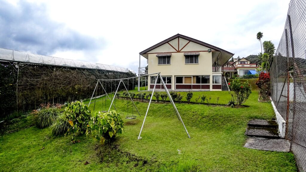 Mission bungalow side view